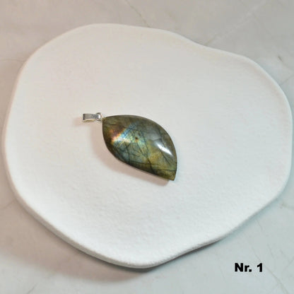 Labradorit Anhänger - wähle deinen Favoriten