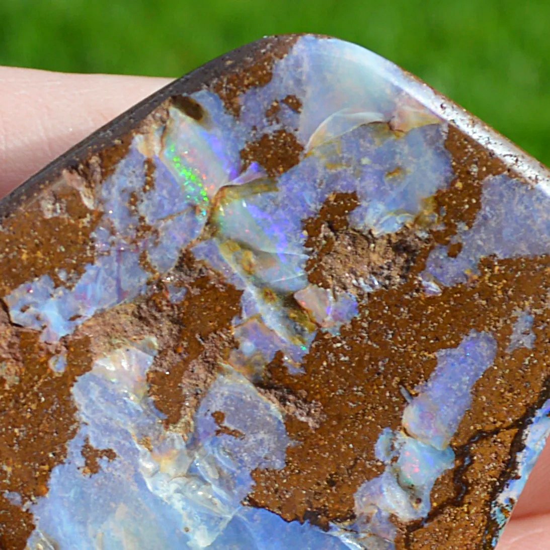 Boulder Opal Freiform