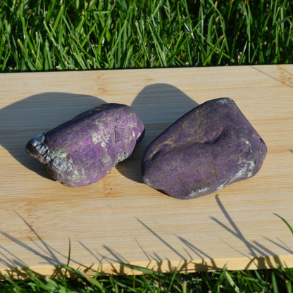 Purpurit Handstein, Matt