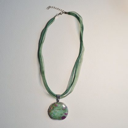 Rubin-Fuchsit-Kyanit Anhänger mit Kette