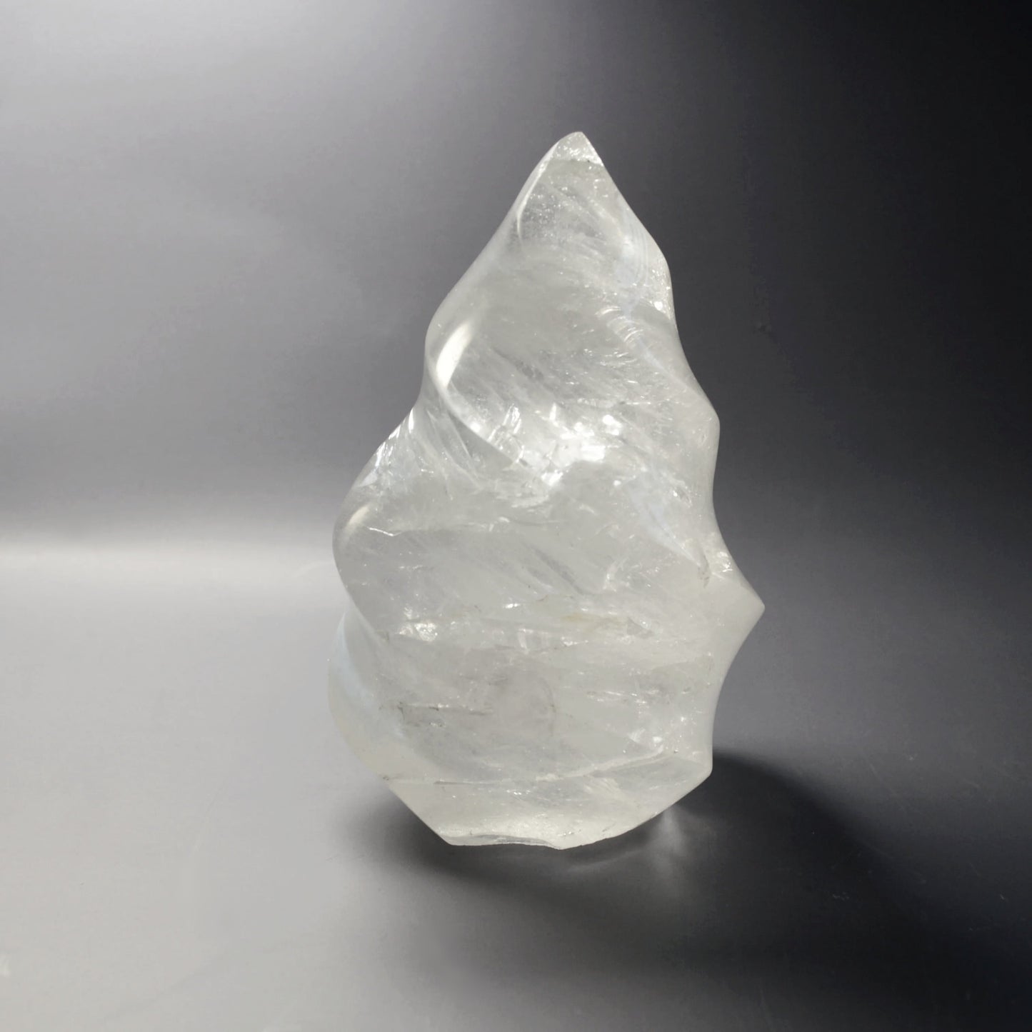 Bergkristall Flamme mit Regenbögen