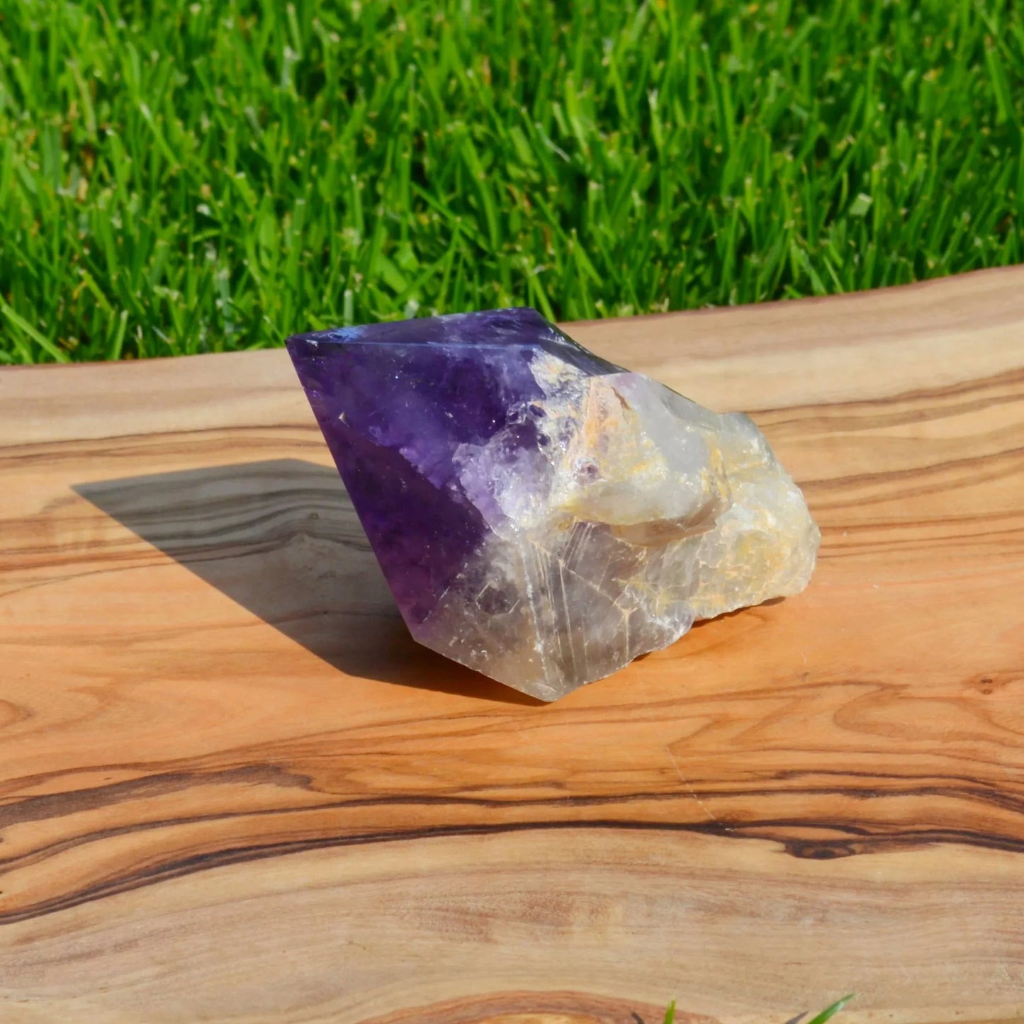 Amethyst "Drachenzahn" Spitze