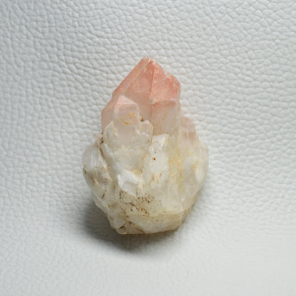 Lithiumquarz mit Sprossenquarz