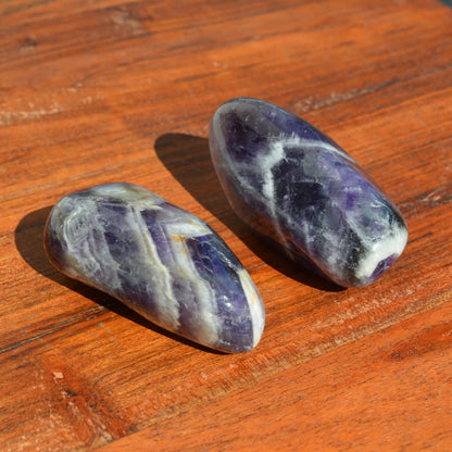 Chevron-Amethyst Handstein