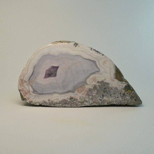 Achat Geode mit Amethyst