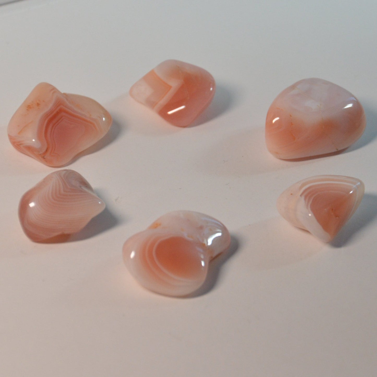 Aprikosen Achat Trommelstein