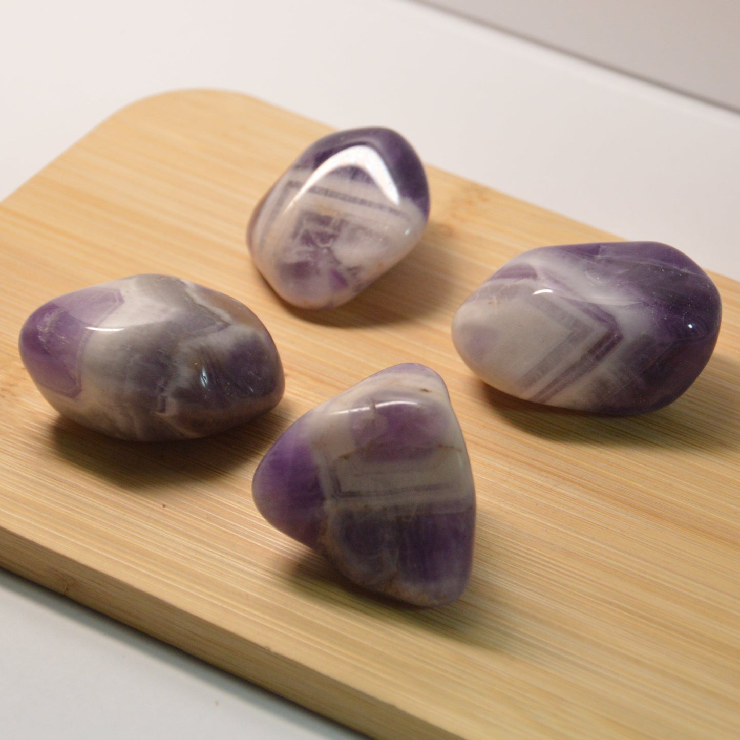Chevron Amethyst Trommelstein
