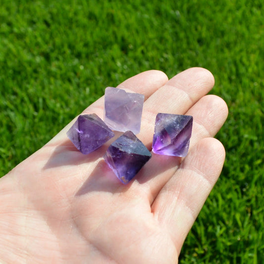 Lila Fluorit Oktaeder