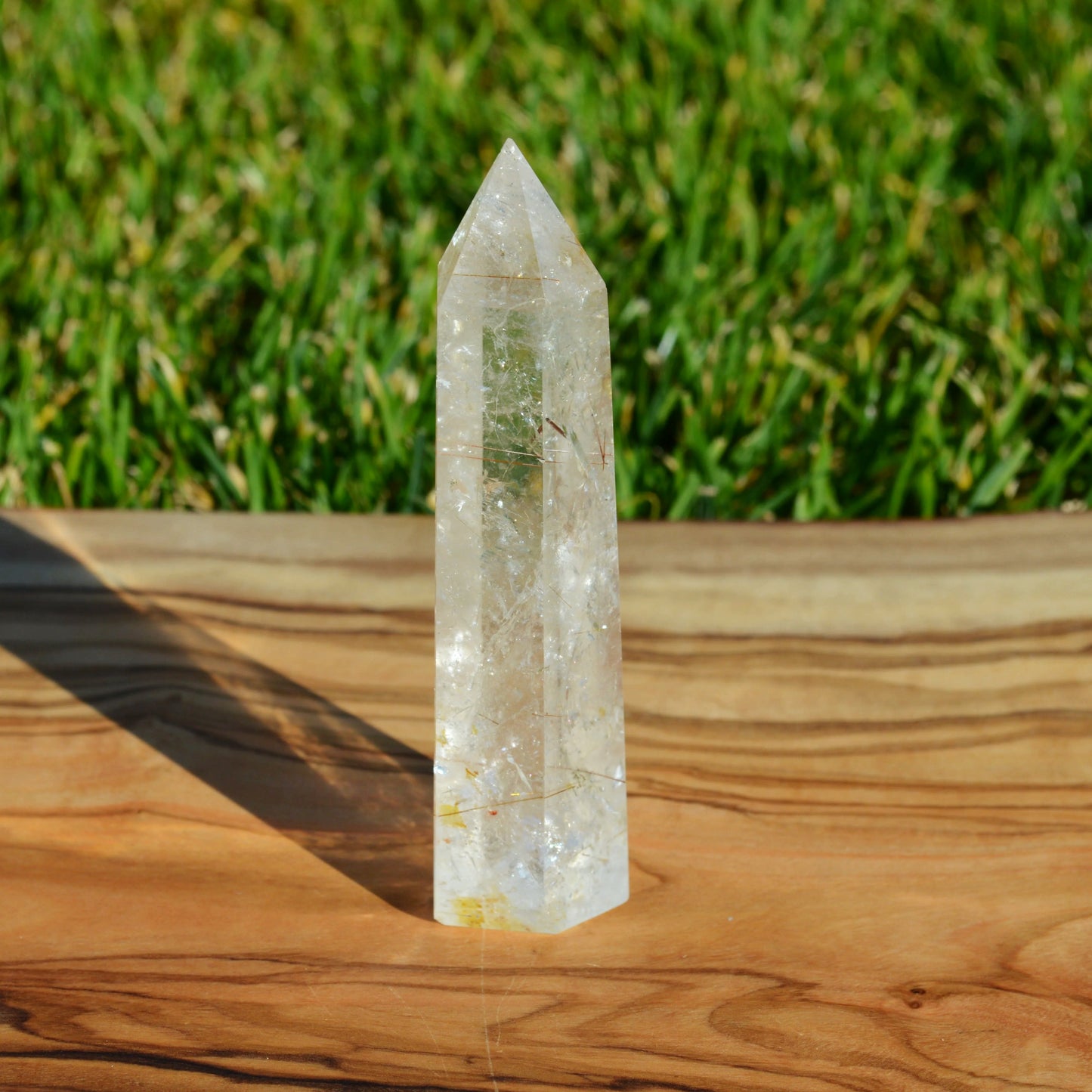 Bergkristall Turm mit Rutil