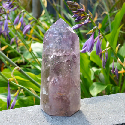 Amethyst Turm mit Phantom
