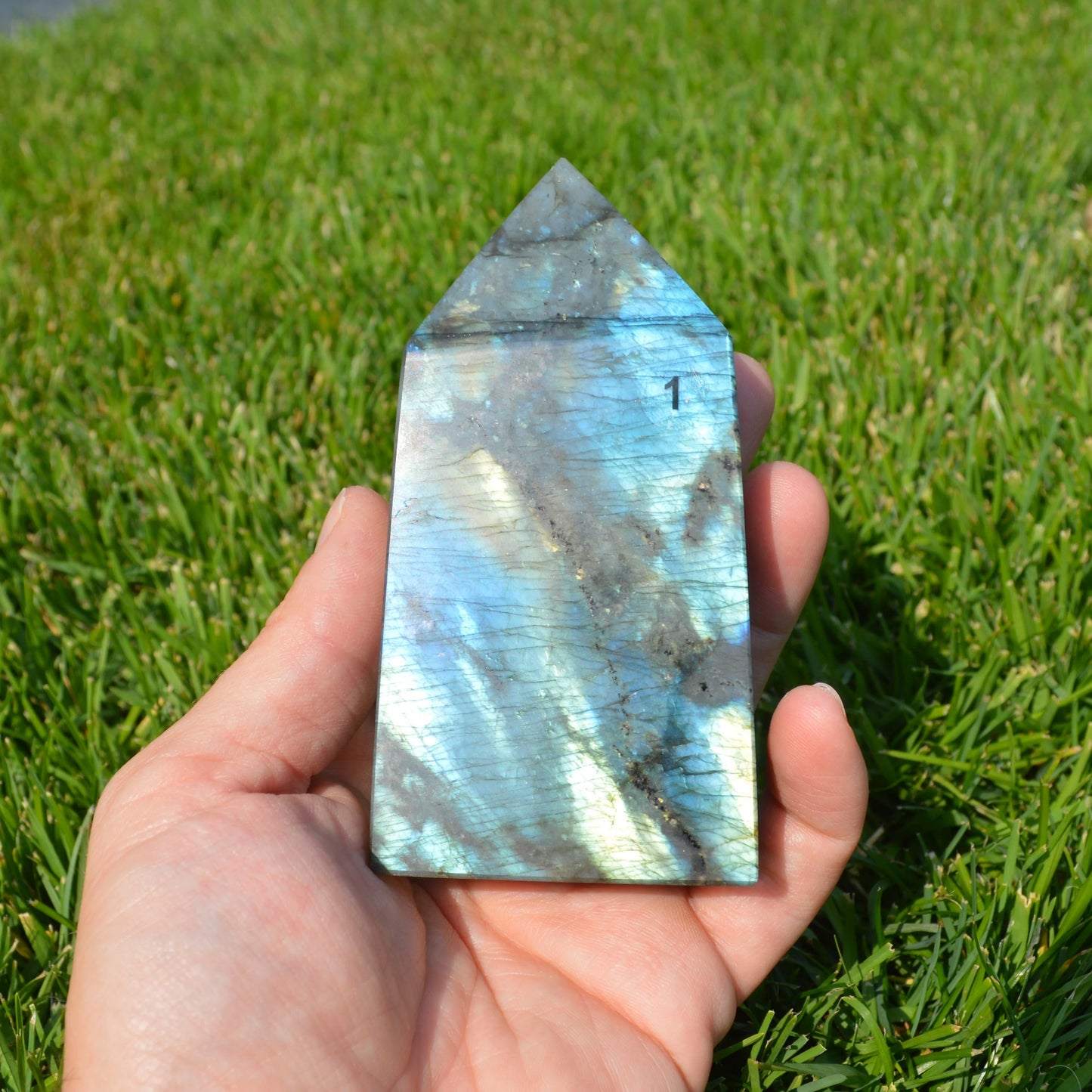 Labradorit Turm - wähle deinen Favoriten