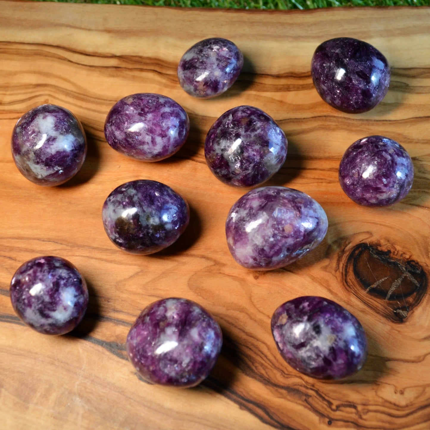 Lepidolith Trommelstein