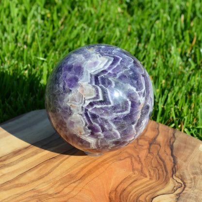 Chevron Amethyst Kugel
