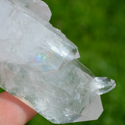 Bergkristall Doppelender Gruppe mit Regenbögen
