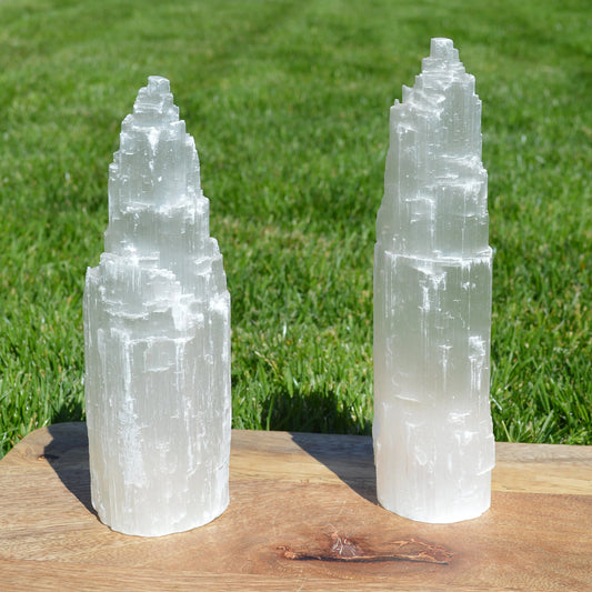 Selenit Turm, verschiedene Größen