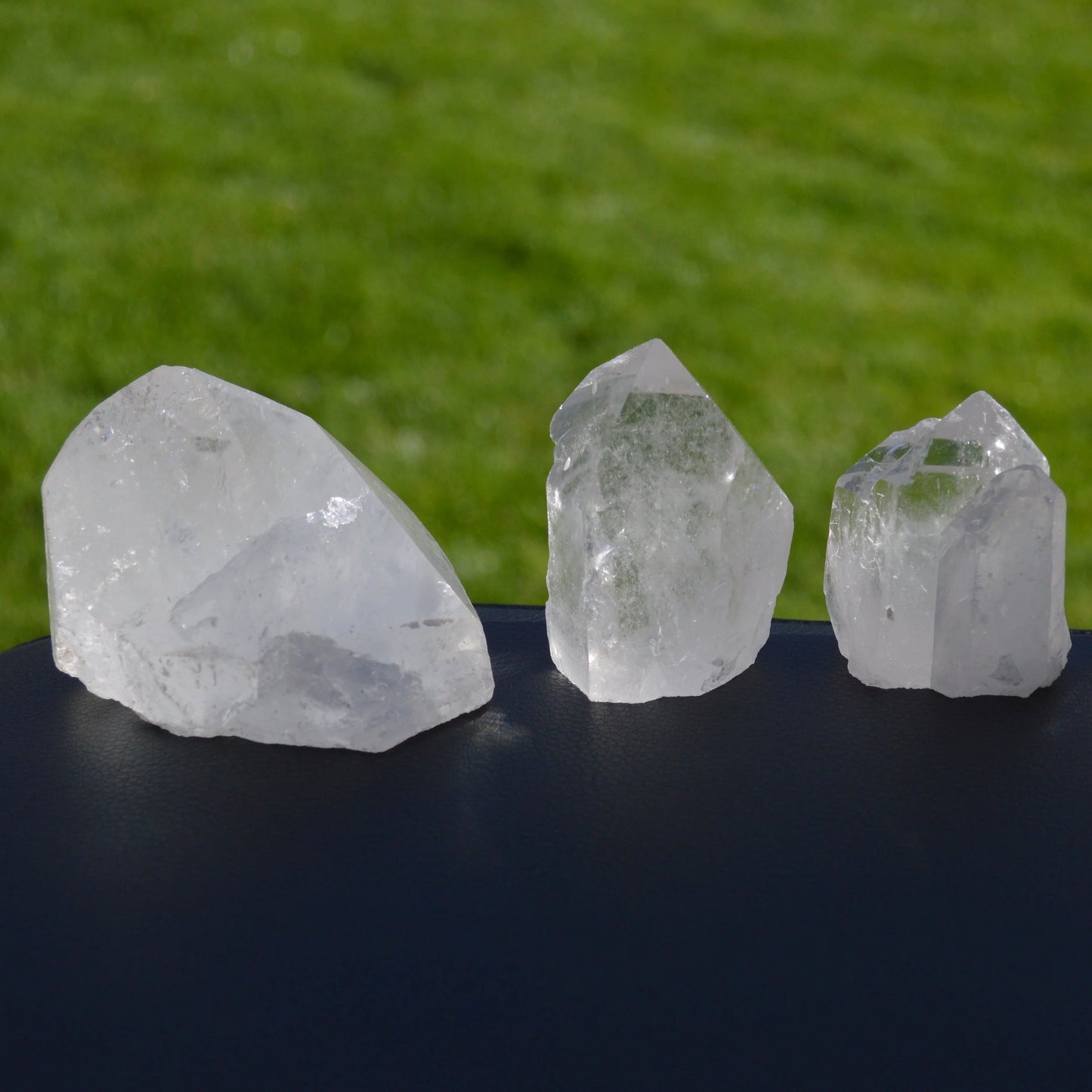 Natürliche Bergkristall Spitze, verschiedene Größen