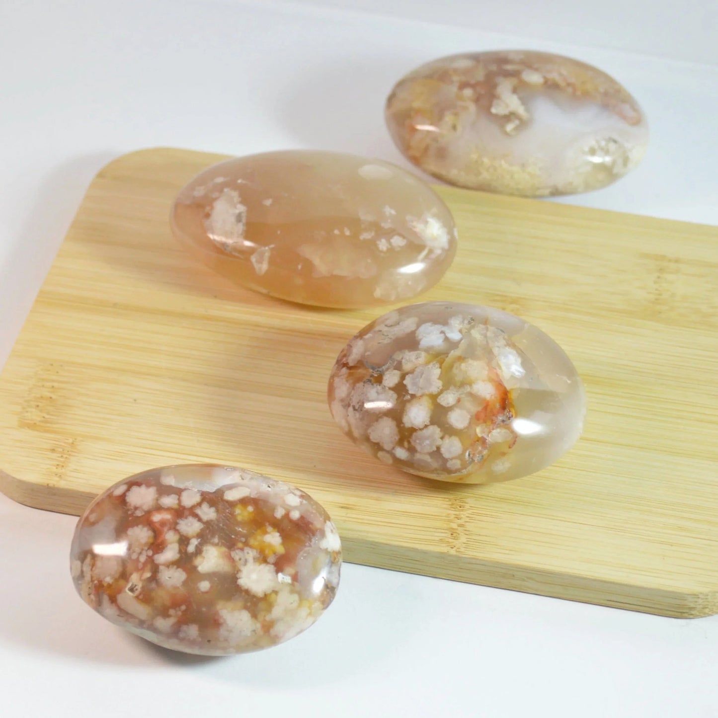 Kirschblütenachat Handstein