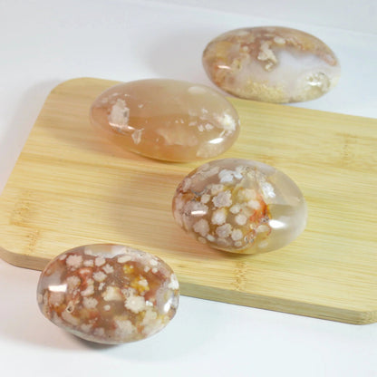 Kirschblütenachat Handstein