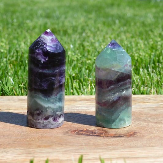 Roundy Regenbogenfluorit Turm