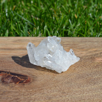 Bergkristall Stufe mit Regenbögen (Mini)