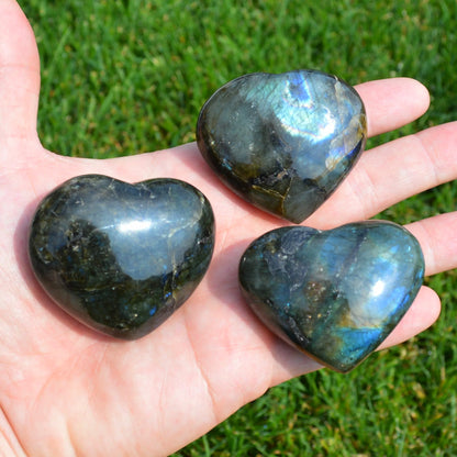 Labradorit Herz, verschiedene Größen