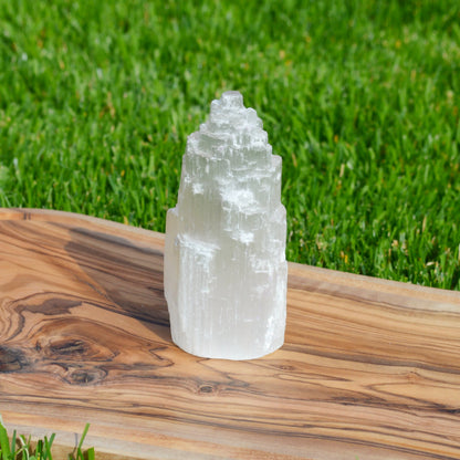 Selenit Turm, verschiedene Größen