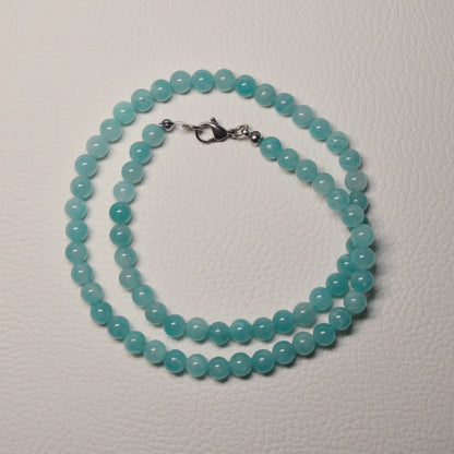 Elegante Amazonit Kette mit 6mm Kristallperlen – perfekt als Geschenk oder für den Alltag.
