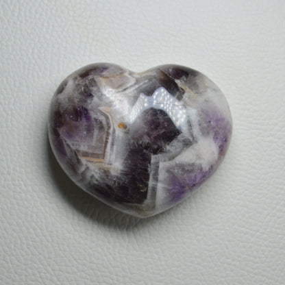 Chevron-Amethyst Herz