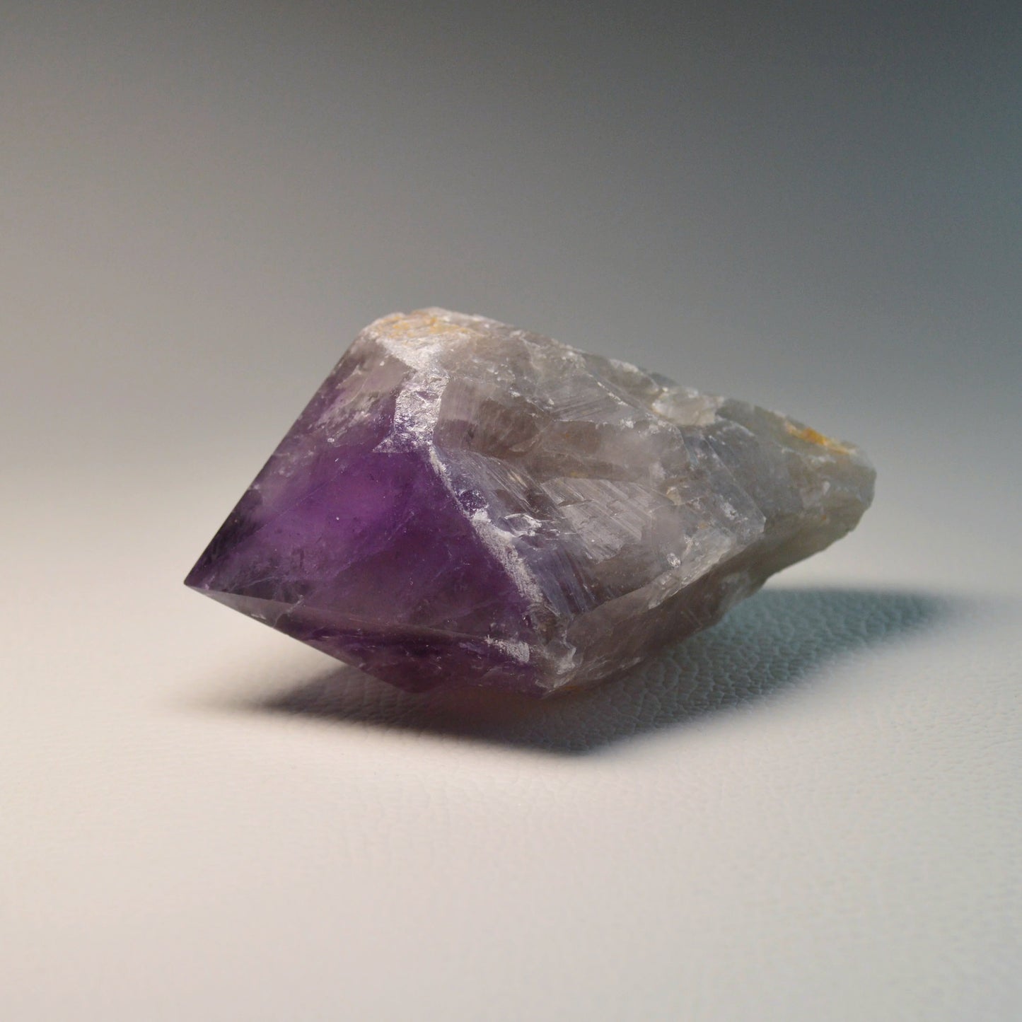 Amethyst "Drachenzahn" Spitze