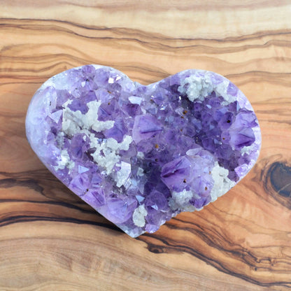 Amethyst Drusenherz mit Calcit