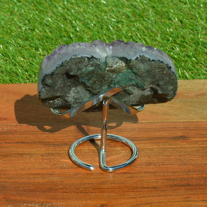 Amethystdrusen Herz auf Metallhalterung