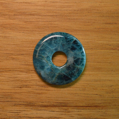 Blauer Apatit Donut - 30mm