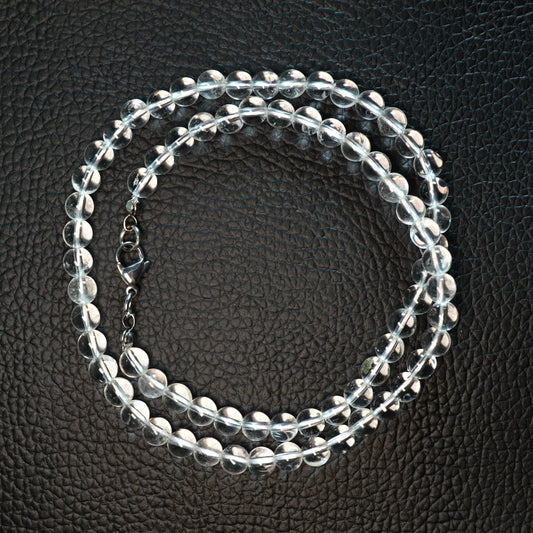 Elegante Bergkristall Kette mit transparenten 6mm Kristallperlen – perfekt als Geschenk oder für den Alltag.