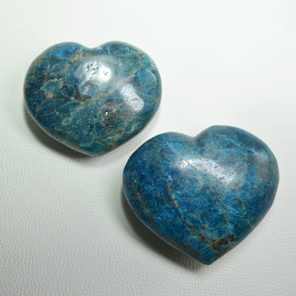 Blauer Apatit Herz