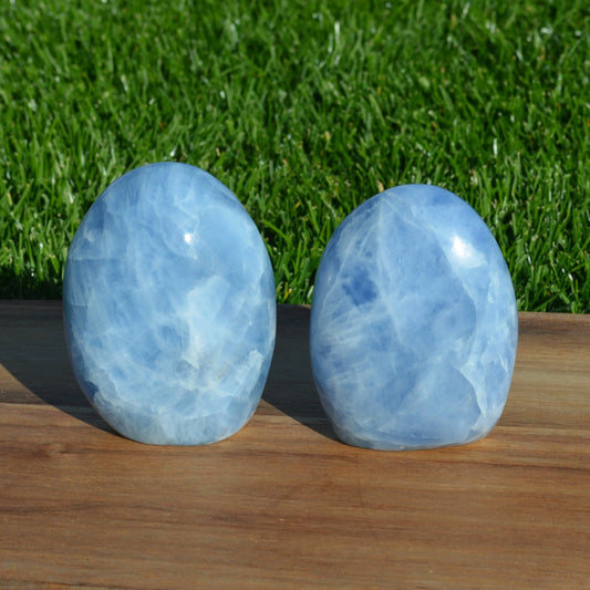 Blauer Calcit Freiform