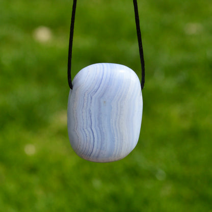 Blauer Chalcedon Anhänger