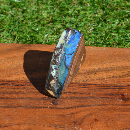 Boulder Opal Freiform