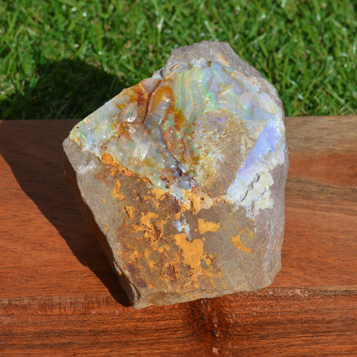 Boulder Opal Freiform