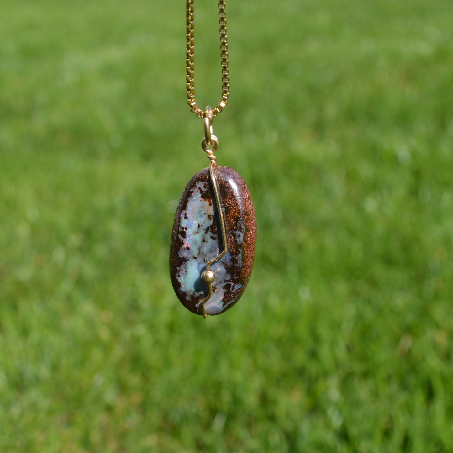 Boulder Opal Anhänger (handgefertigt)
