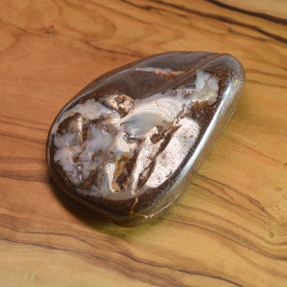 Boulder Opal Freiform