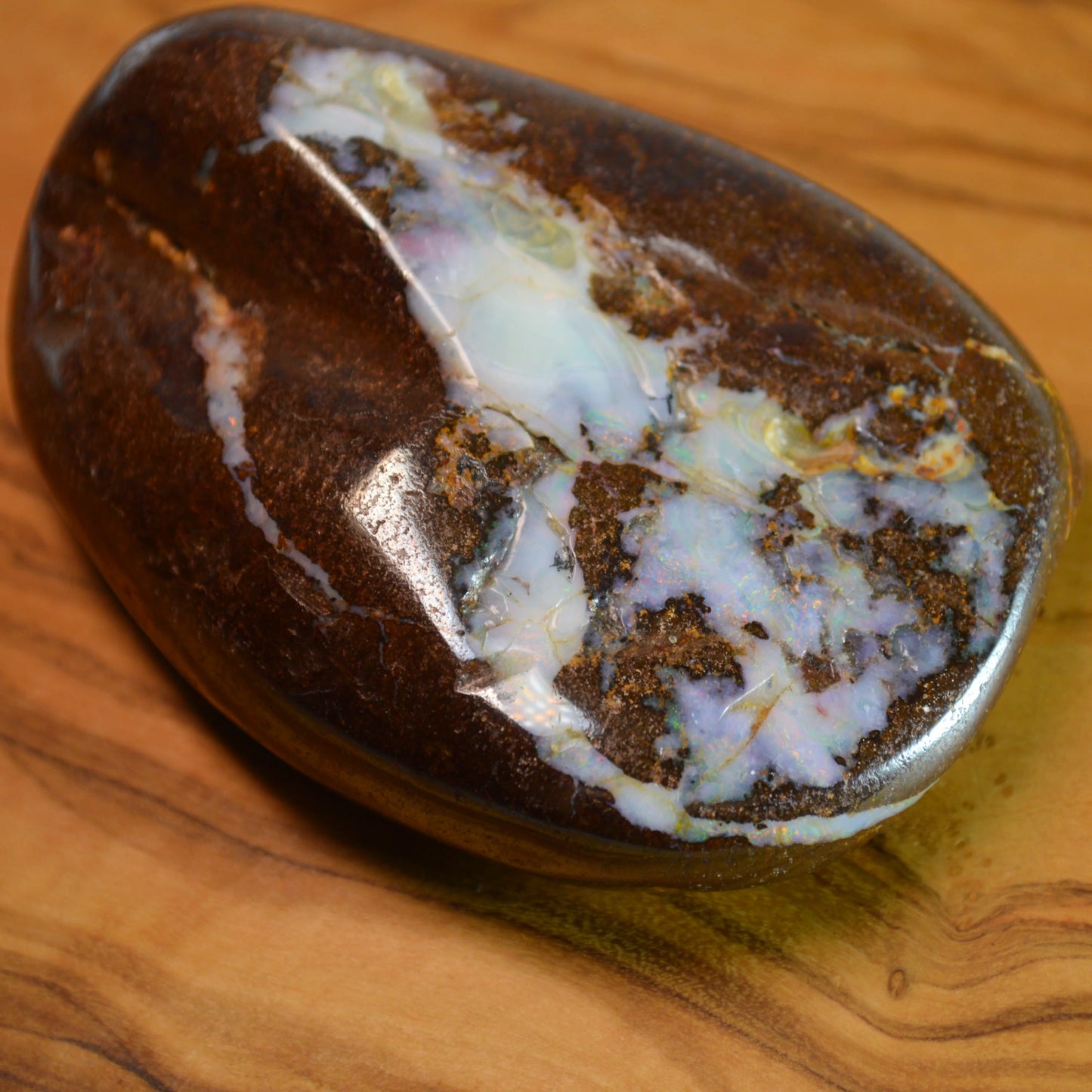 Boulder Opal Freiform