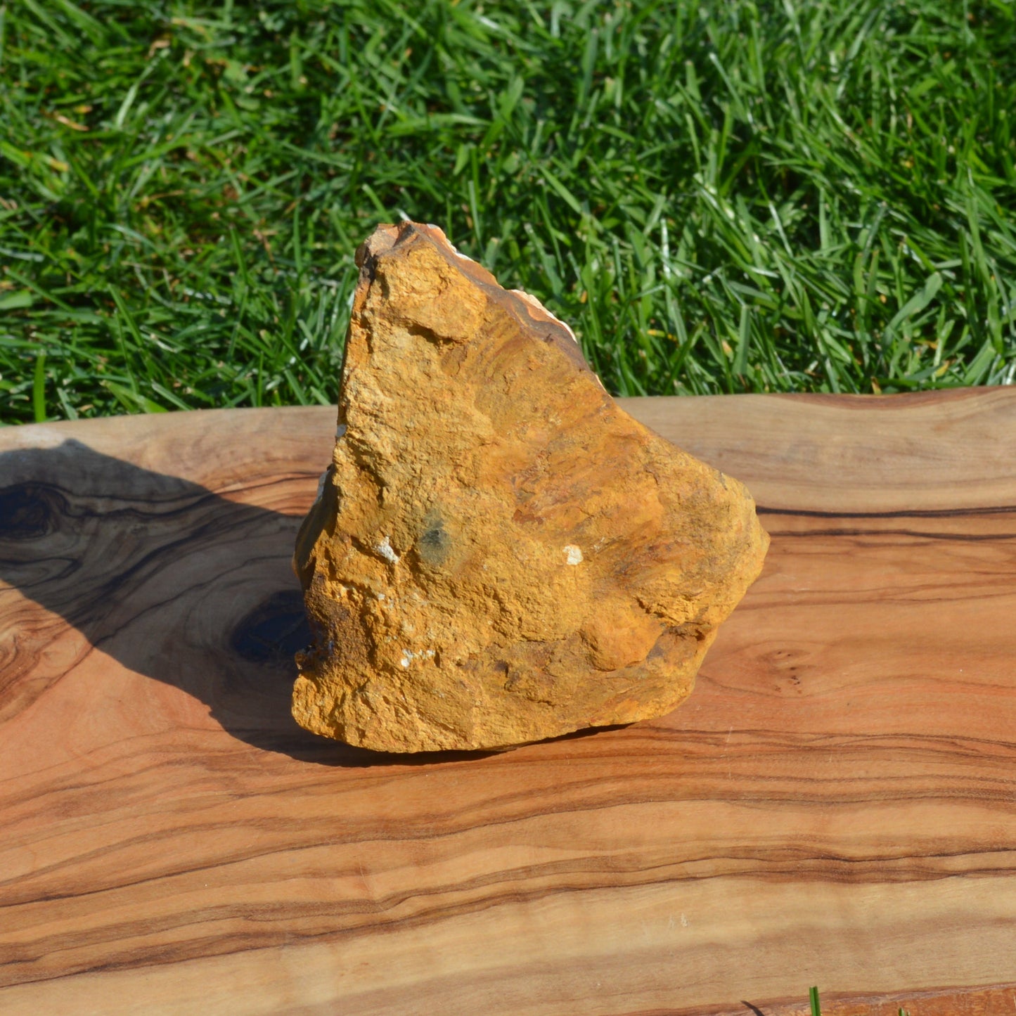 Boulder Opal Rohstein