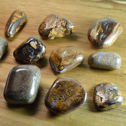 Boulder Opal Trommelstein