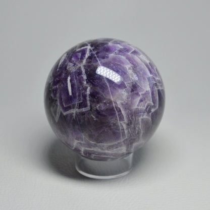 Chevron-Amethyst Kugel 63mm