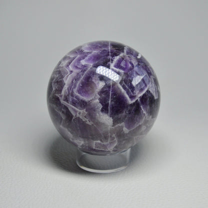 Chevron-Amethyst Kugel 63mm