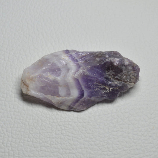 Chevron-Amethyst Rohstein
