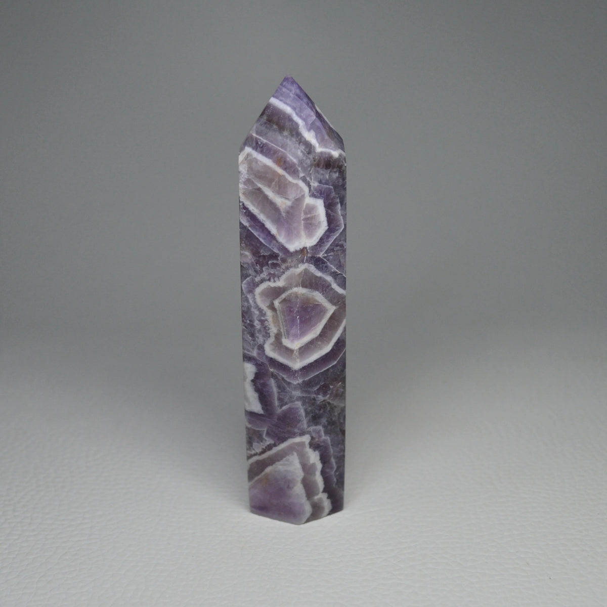 Chevron Amethyst Turm