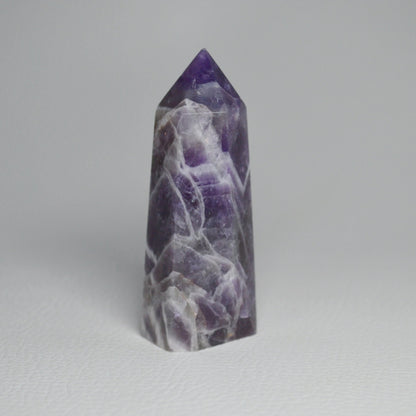 Chevron-Amethyst Turm