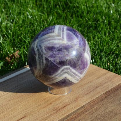 Chevron Amethyst Kugel