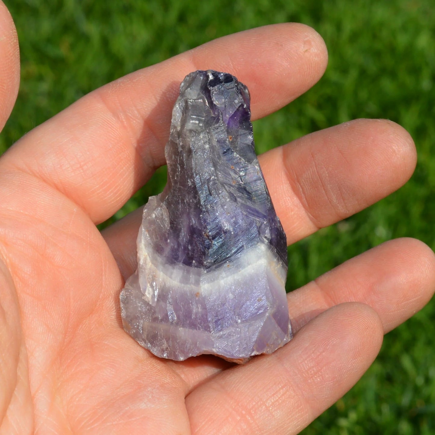 Chevron-Amethyst Rohstein